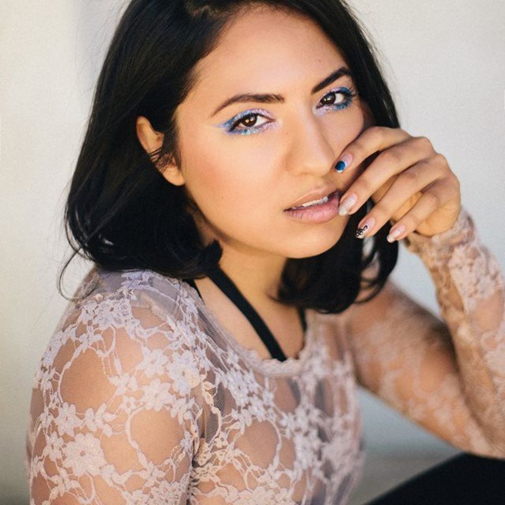 Meet your Posher, Adriana